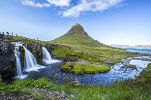 mesmerizing-shot-famous-kirkjufellsfoss-mountain-barnafoss-river-iceland_181624-52987